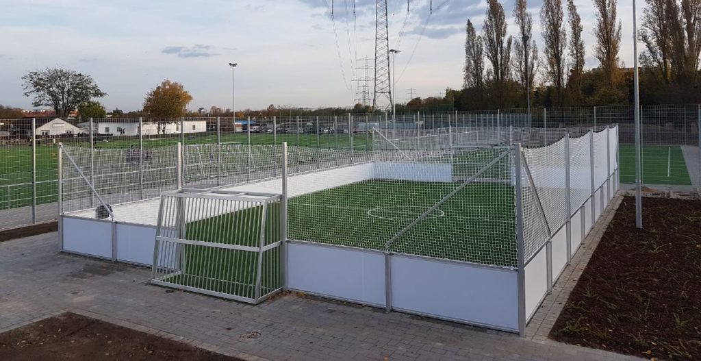 Aufträge über 13 neue Soccer Courts vom Hersteller artec in Deutschland