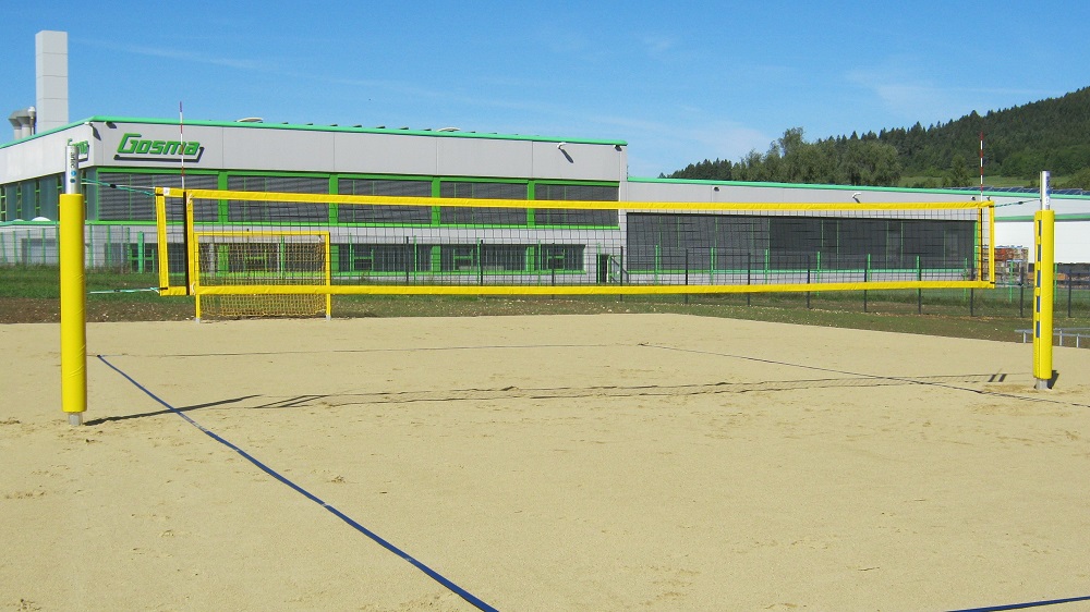 Beachvolleyballpfosten mit Schutzpolstern